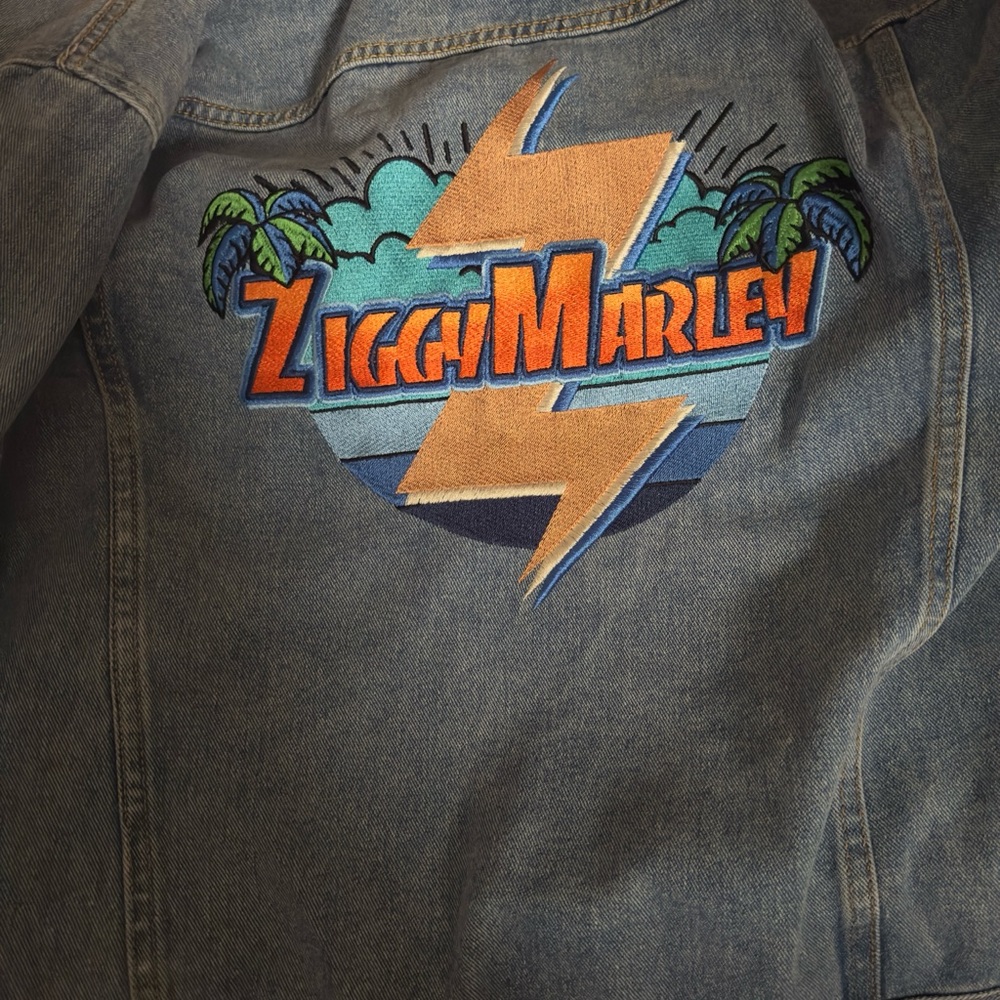 Denim Jacket With Embroidered Patch - image 3